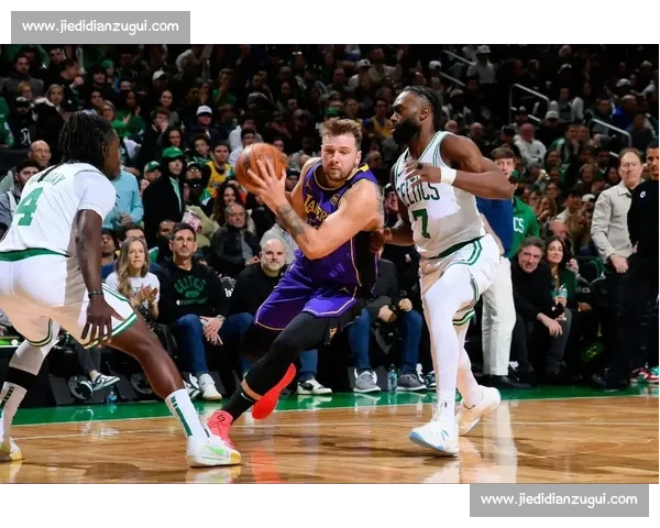 詹姆斯留队最后一季！湖人正式开启东契奇时代