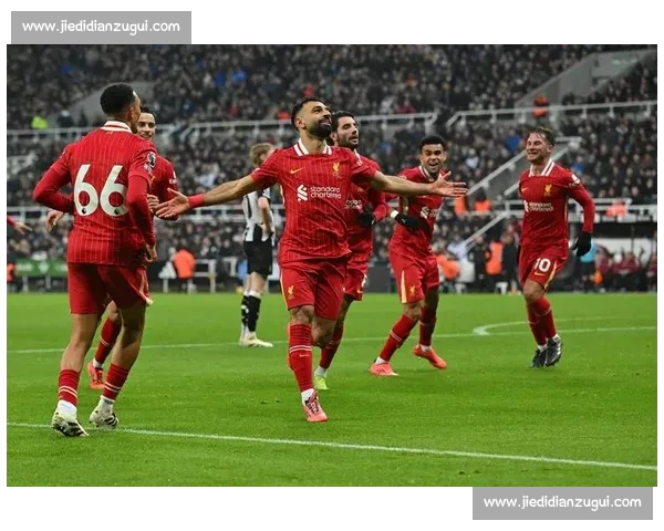 马马尔达什维利深情告别瓦伦西亚，官宣加盟利物浦开启英超新征程