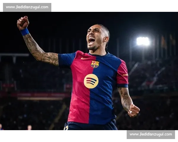 巴萨 1200 万欧年薪锁定尼科！财务战一触即发，毕巴严防球员流失