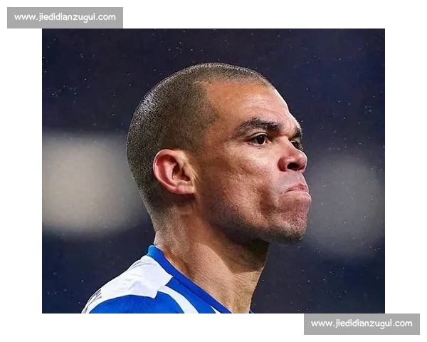 阿森纳求购佩佩遇阻！波尔图强硬表态：租借必须付费，工资全额承担