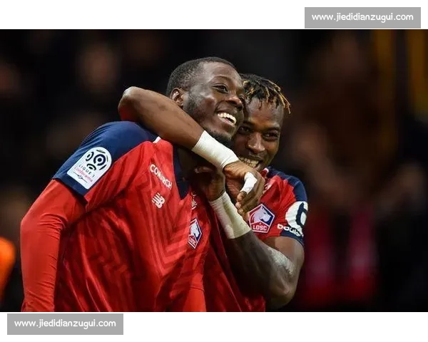 曼联新攻击群成型！库尼亚姆贝乌莫双核驱动，9 号位锁定法甲妖锋