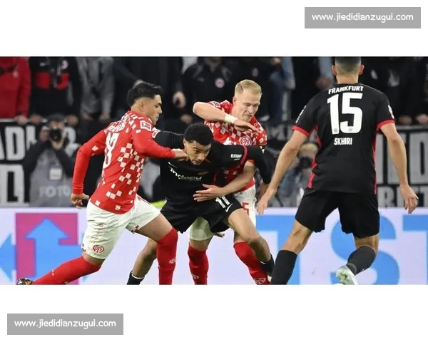 曼联 9 号位争夺战白热化！埃基蒂克成红魔利物浦切尔西三强猎物